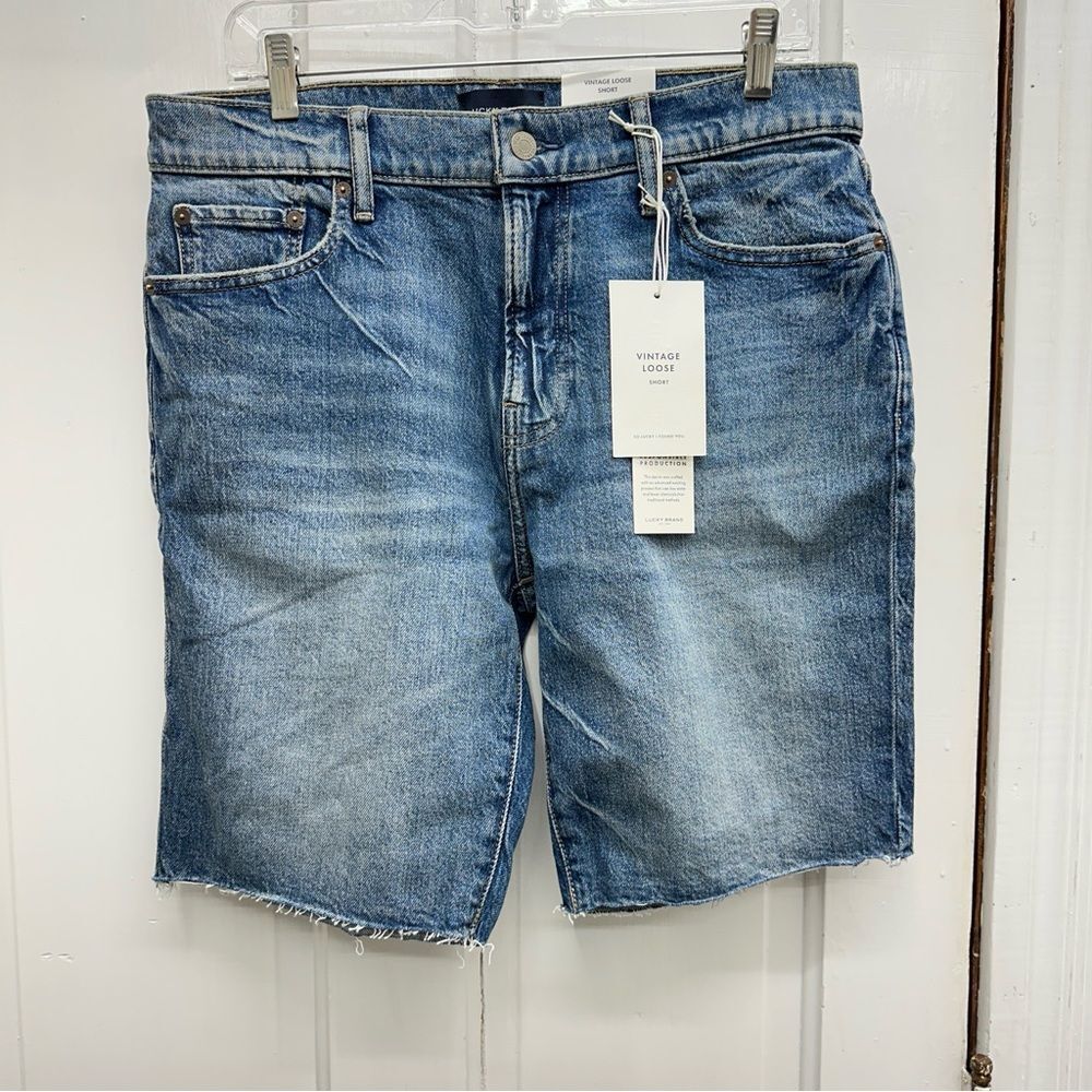 NWT Lucky Brand vintage loose fit denim shorts women's 31 with comfort stretch